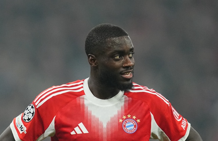 FM剧情!图片报:于帕疑似遭遇流感,格纳布里、卡尔也缺席训练